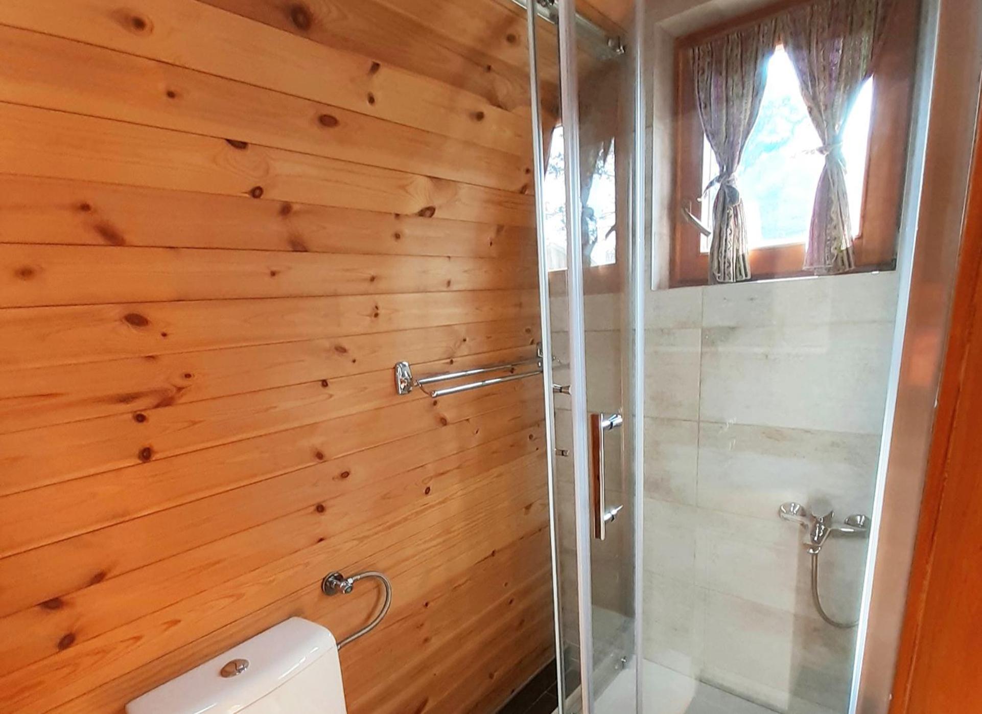 El Paso City, Zlatibor - Unique Wooden Cottages, Treehouse, Wild West Rooms, Accommodation 1-6 People Zimmer foto