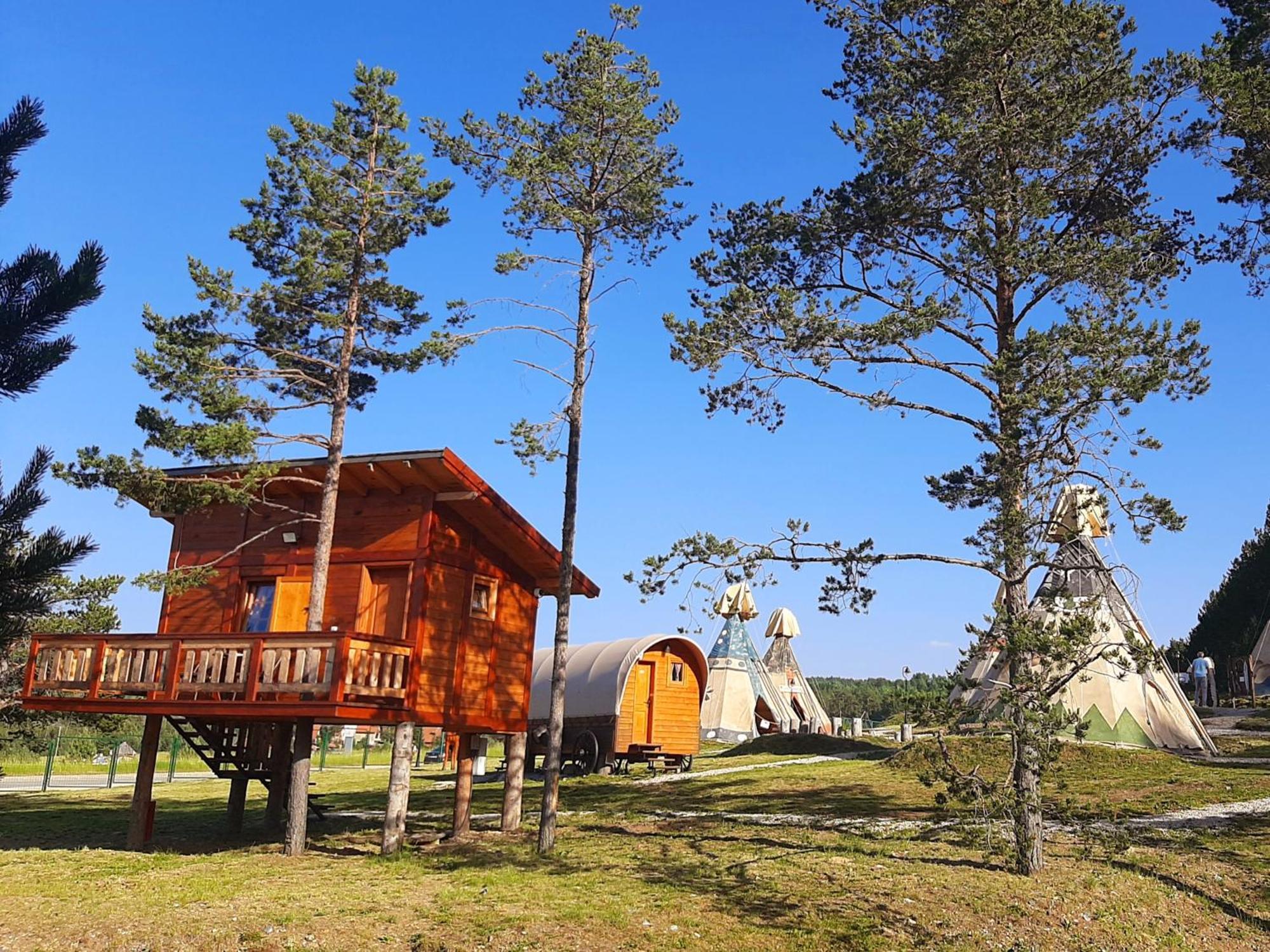 El Paso City, Zlatibor - Unique Wooden Cottages, Treehouse, Wild West Rooms, Accommodation 1-6 People Exterior foto